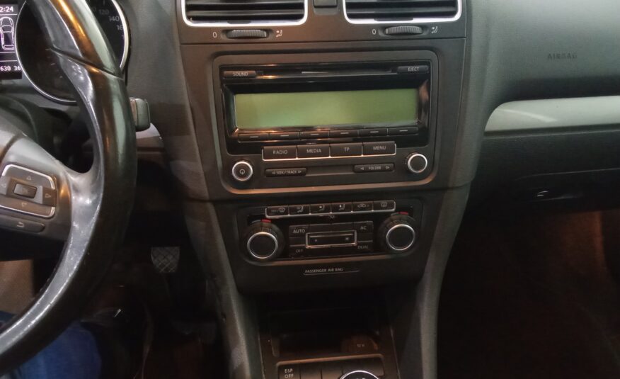 VOLKSWAGEN Golf VI 1.6 TDI 105CV ADVANCE