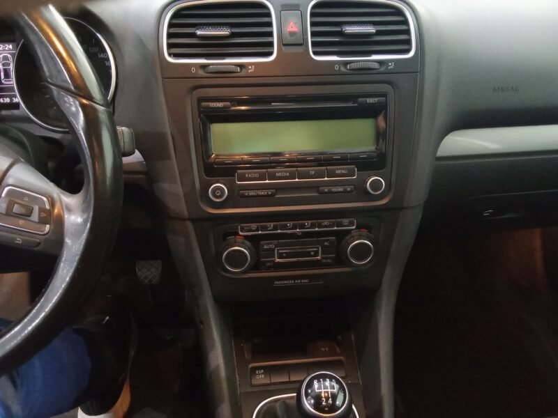 VOLKSWAGEN Golf VI 1.6 TDI 105CV ADVANCE