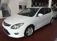 HYUNDAI i30 1.6 CDRI CONFORT