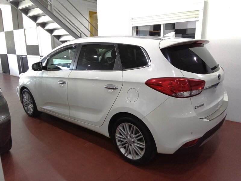 KIA carens 1.7 CRDi 140CV DRIVE