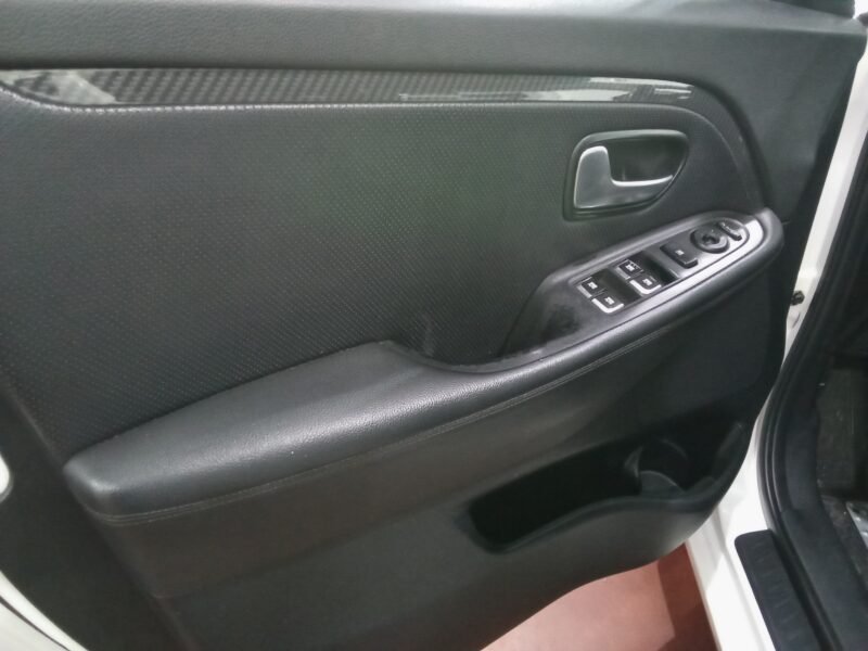 KIA carens 1.7 CRDi 140CV DRIVE