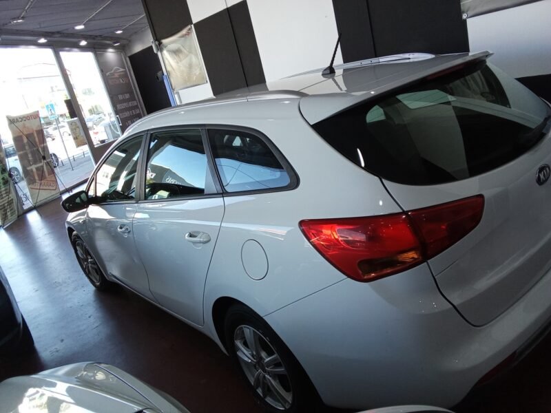 KIA ceed 1.6 crdi concept