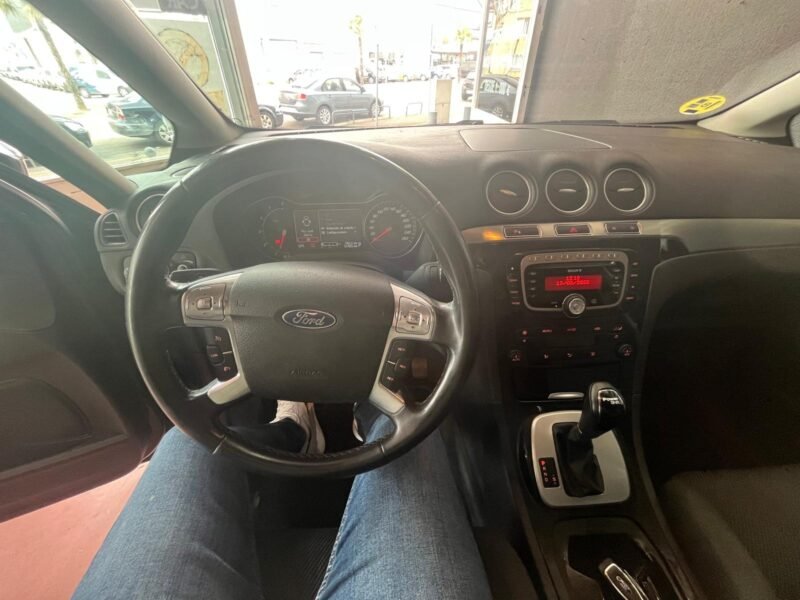 FORD GALAXY 2.0 TDCI 140cv AUT TITANIUM