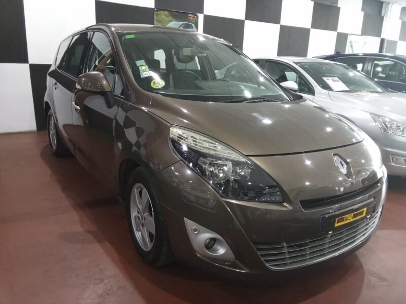 RENAULT grand scenic 1.6 dci dynamique 7 plazas