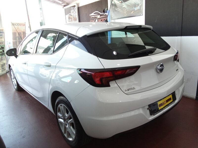 OPEL ASTRA 1.6 CDTI BUSSINES