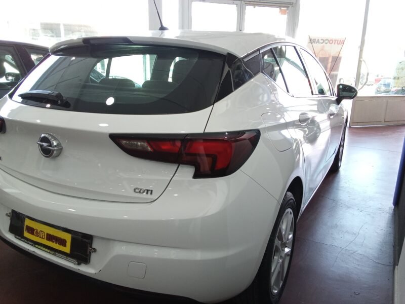 OPEL ASTRA 1.6 CDTI BUSSINES