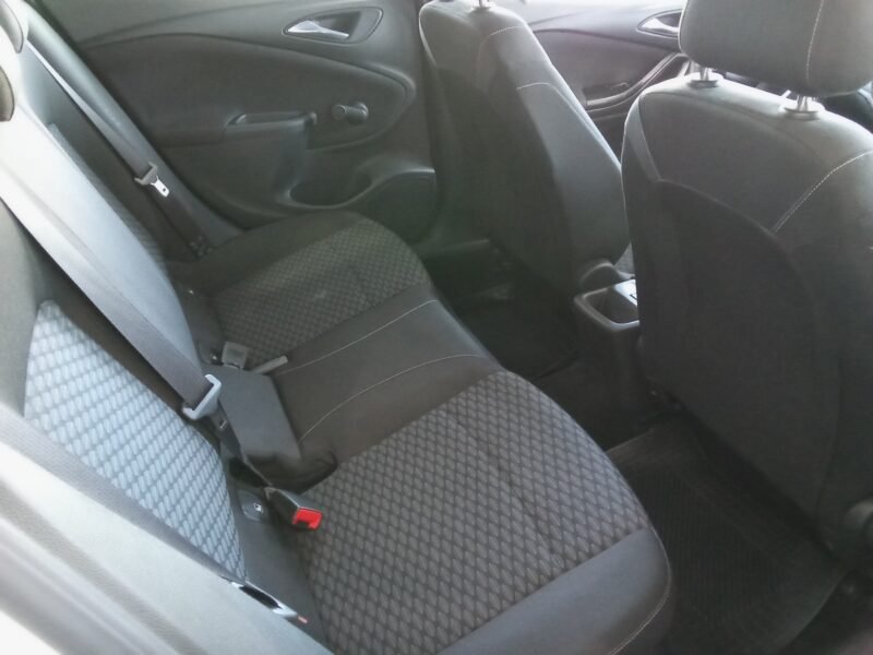 OPEL ASTRA 1.6 CDTI BUSSINES