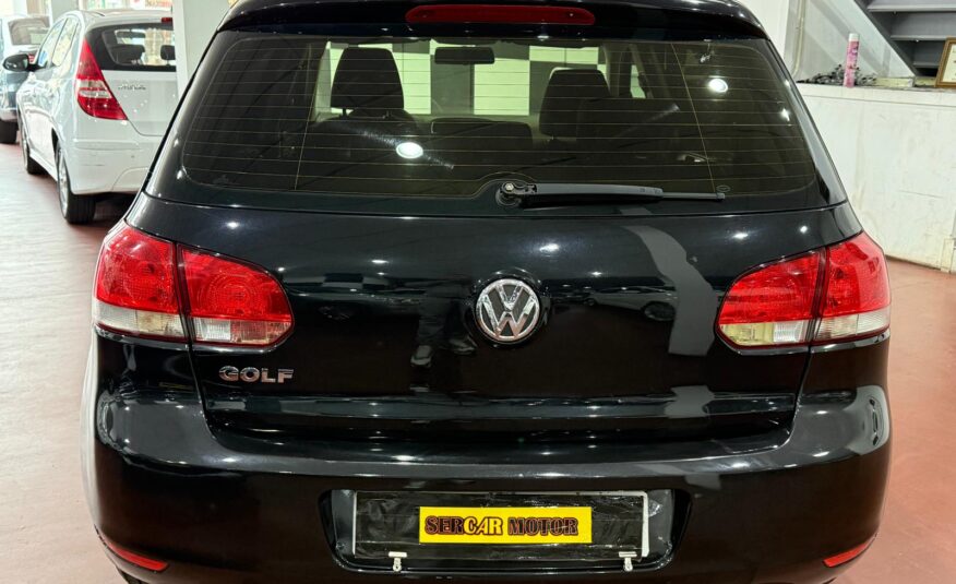 VOLKSWAGEN Golf VI 1.6 TDI 105CV ADVANCE