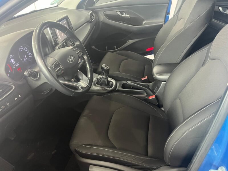 HYUNDAI i30 1.6 CRDi TECKNO