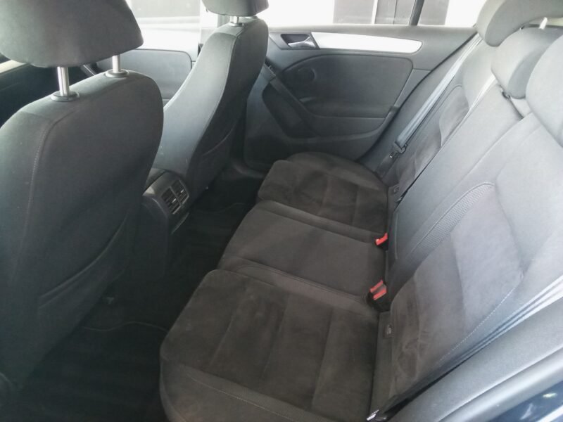VOLKSWAGEN Golf VI 2.0 TDI SPORT