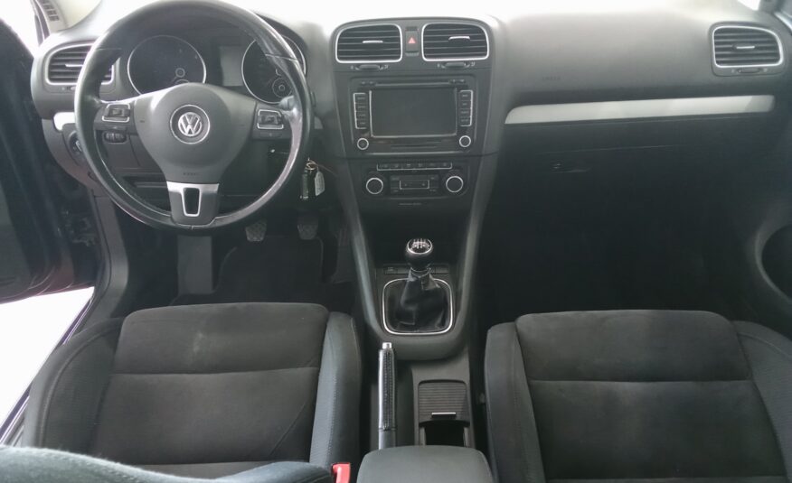VOLKSWAGEN Golf VI 2.0 TDI SPORT