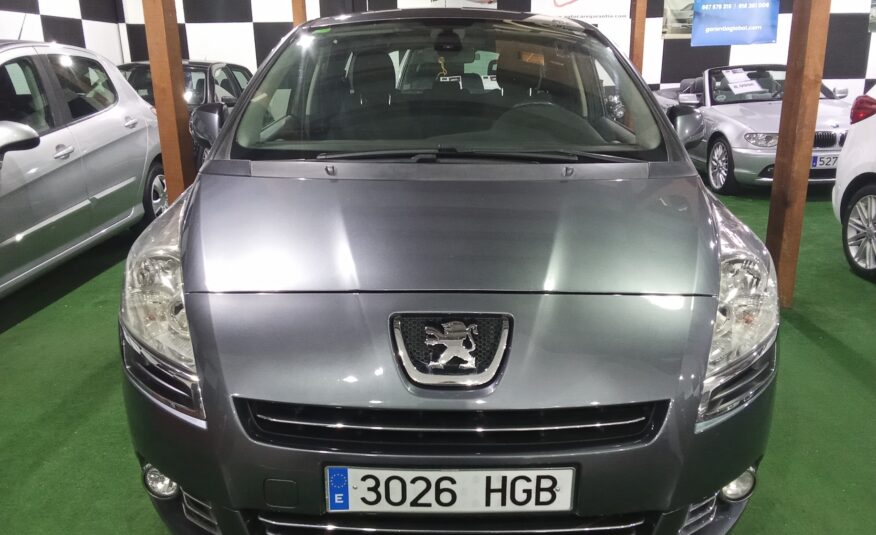 PEUGEOT 5008 1.6 HDI ACTIVE