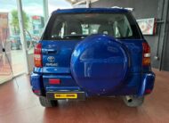 TOYOTA rav-4 1.8 VVTi luna
