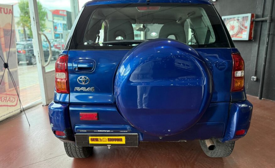 TOYOTA rav-4 1.8 VVTi luna