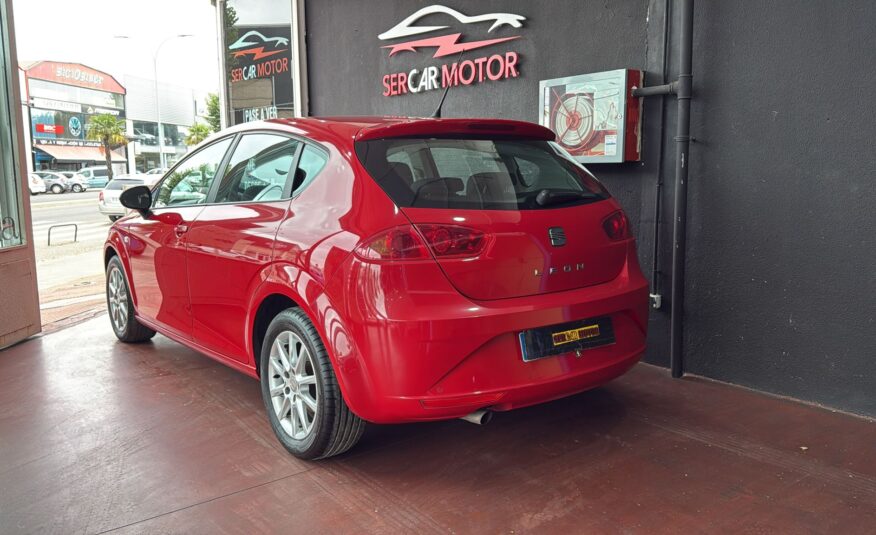 SEAT Leon 1.6 TDI Stylance / Style 1.6 TDI Stylance / Style