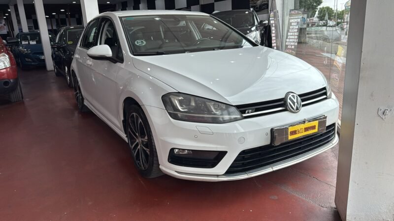 VOLKSWAGEN Golf VII 1.6 TDI Sinport by R-Le BlueMotion 1.6 TDI Sinport by R-Le BlueMotion