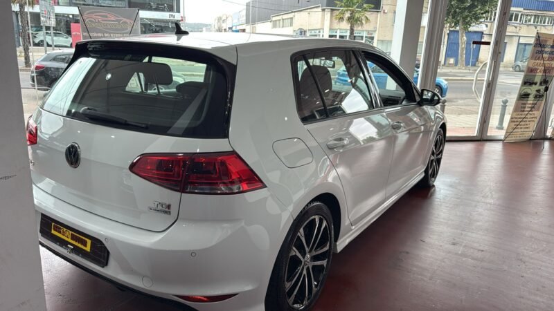 VOLKSWAGEN Golf VII 1.6 TDI Sinport by R-Le BlueMotion 1.6 TDI Sinport by R-Le BlueMotion