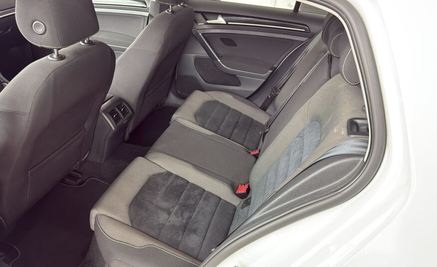 VOLKSWAGEN Golf VII 1.6 TDI Sinport by R-Le BlueMotion 1.6 TDI Sinport by R-Le BlueMotion