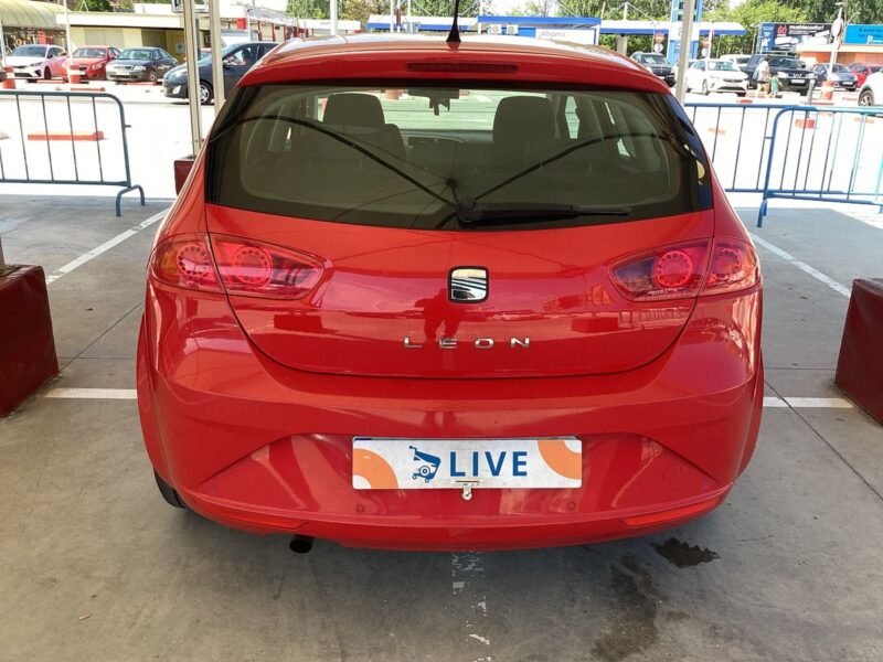 SEAT Leon 1.6 TDI Stylance / Style 1.6 TDI 105CV CONFORLINE