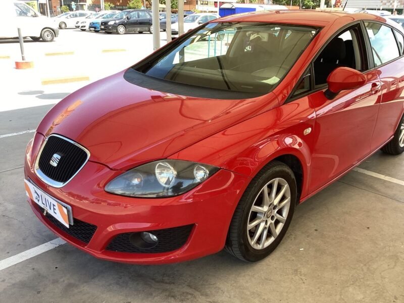 SEAT Leon 1.6 TDI Stylance / Style 1.6 TDI 105CV CONFORLINE