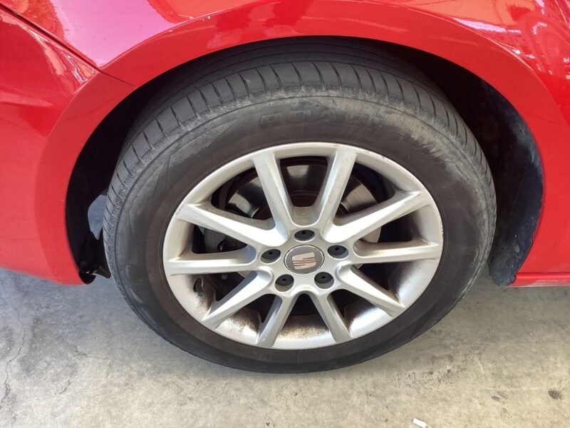 SEAT Leon 1.6 TDI Stylance / Style 1.6 TDI 105CV CONFORLINE