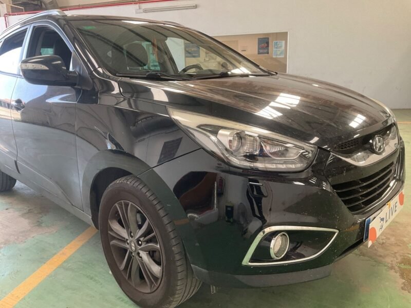 HYUNDAI ix35 1.7 CRDi Tecno Star 2WD ix35 1.7 CRDi Tecno Star 2WD