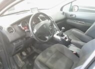 PEUGEOT 5008 2.0 HDI ALLURE 7 PLAZAS