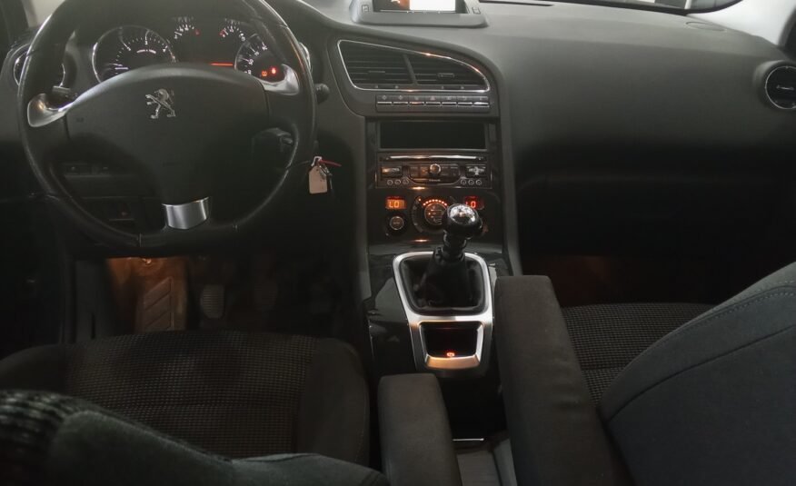 PEUGEOT 5008 2.0 HDI ALLURE 7 PLAZAS