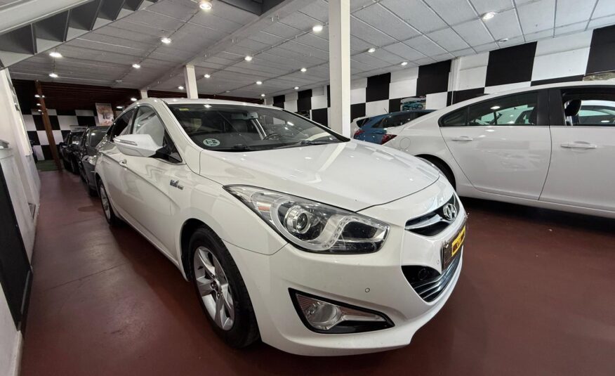 HYUNDAI i40 1.7 CDRi STYLE