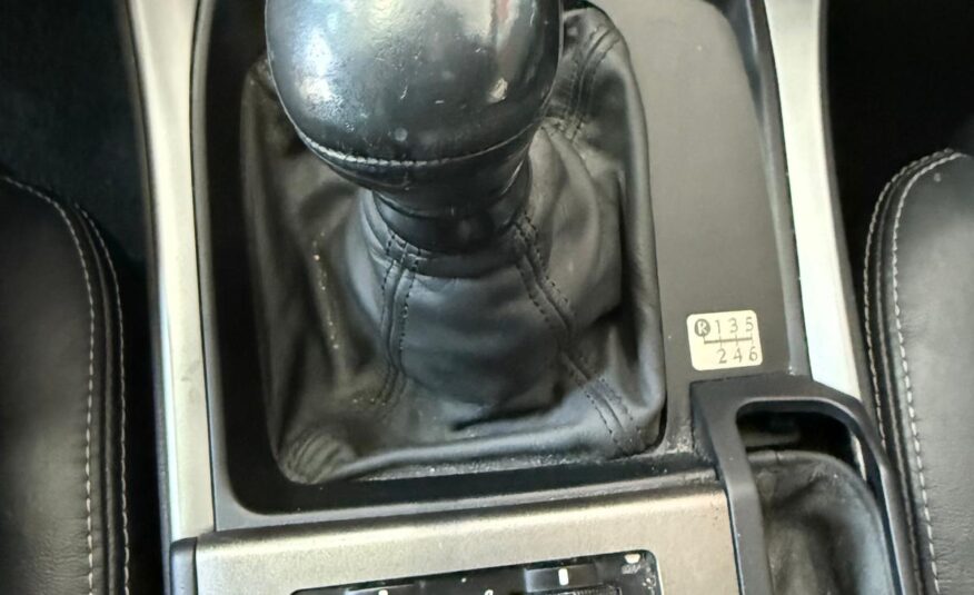 LEXUS IS 220D LUXURY LINE