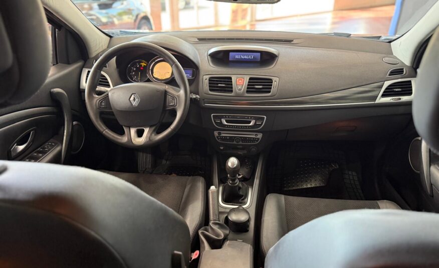 RENAULT Megane 1.9 DCi 130CV PRIVILEGE