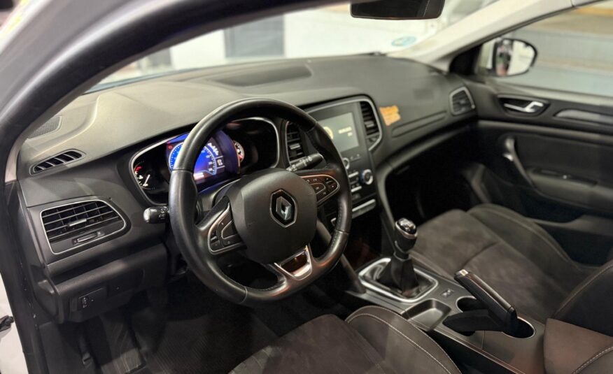 RENAULT Megane 1.5 DCI FAMILIAR 2020