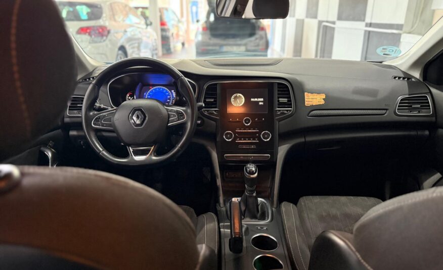 RENAULT Megane 1.5 DCI FAMILIAR 2020