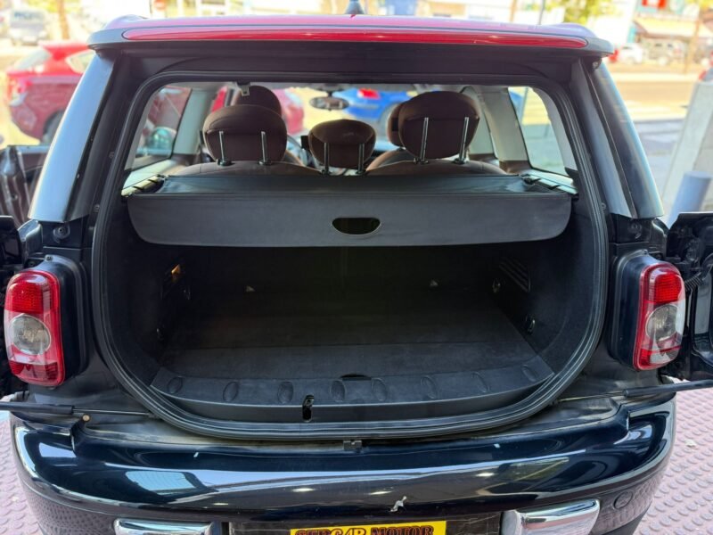 MINI CLUBMAN cooper D