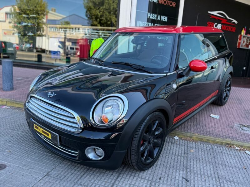 MINI CLUBMAN cooper D