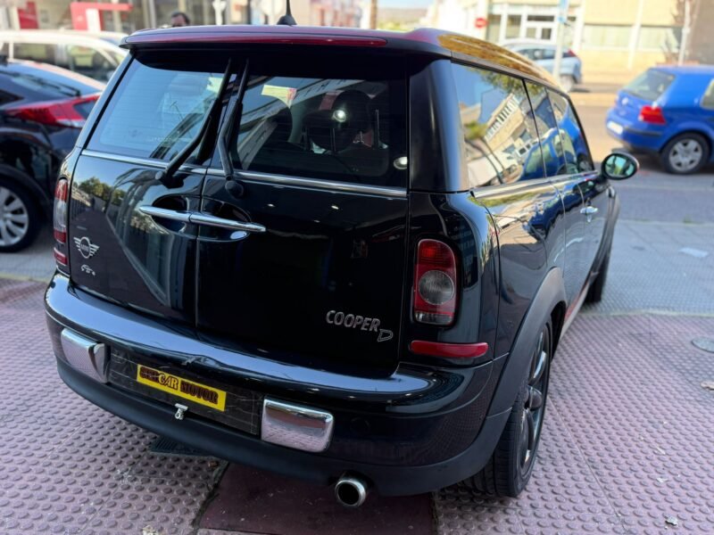 MINI CLUBMAN cooper D