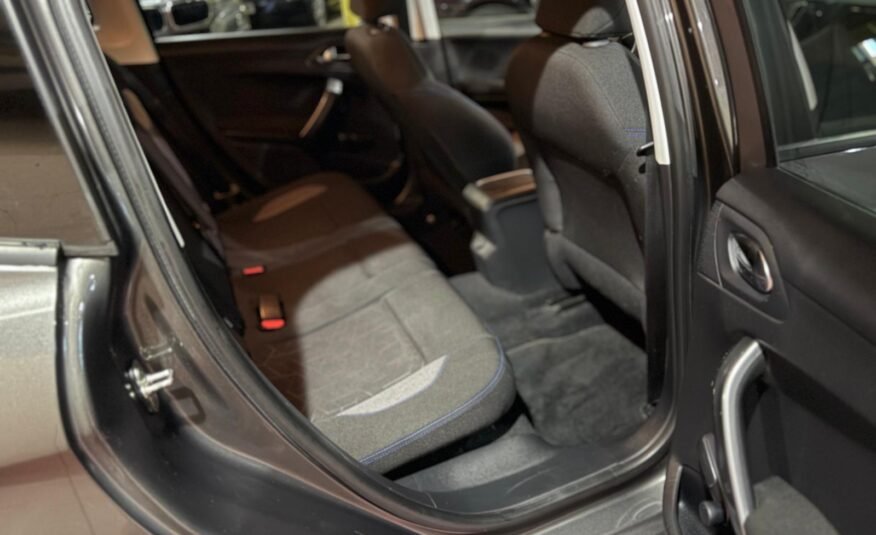PEUGEOT 2008 1.6 hdi style 100cv