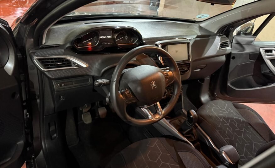 PEUGEOT 2008 1.6 hdi style 100cv
