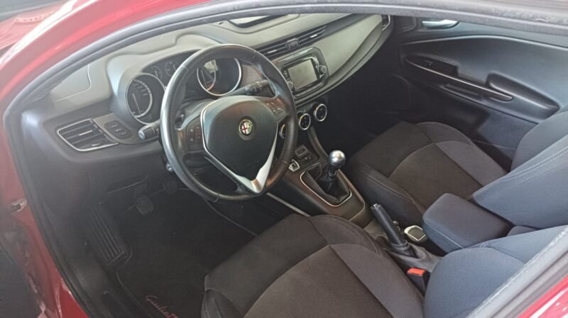 ALFA ROMEO GIULIETTA 1.6 jtdm distintive