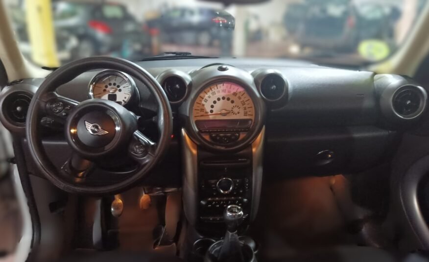 MINI COUNTRYMAN COOPER 1.6 D ALL4