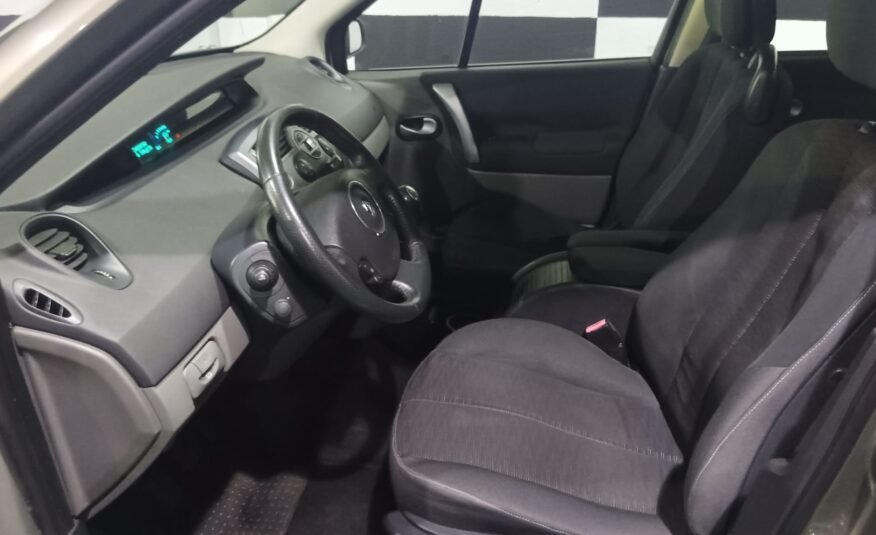 RENAULT scenic 1.5 dci dinamique