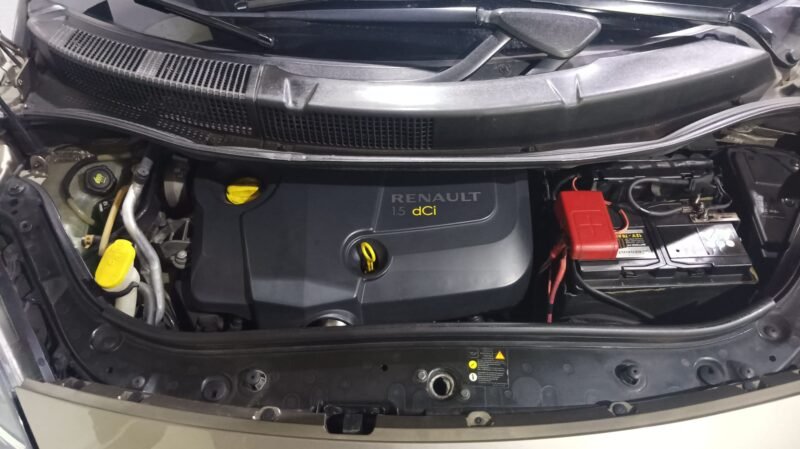 RENAULT scenic 1.5 dci dinamique
