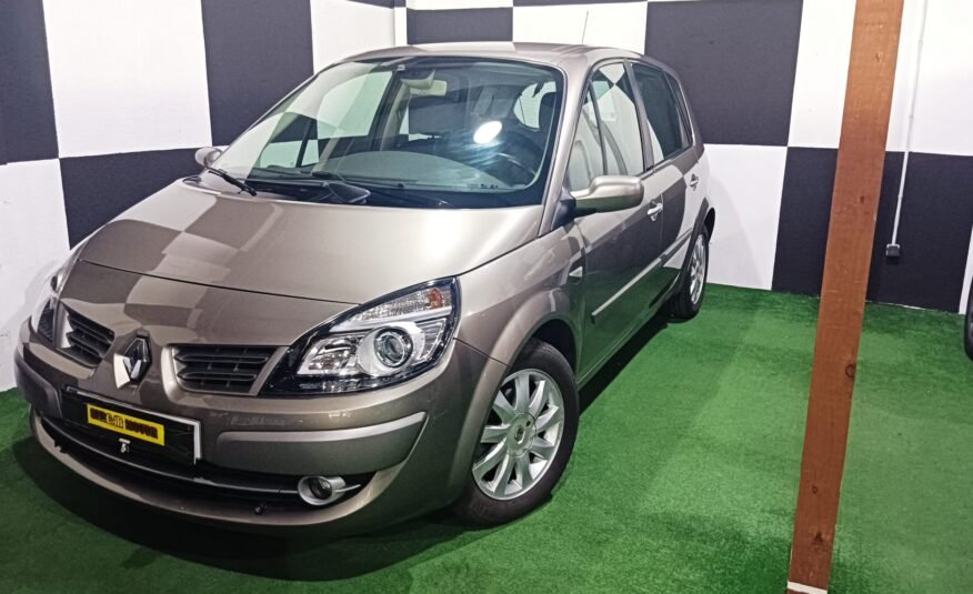 RENAULT scenic 1.5 dci dinamique