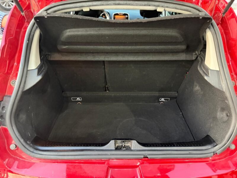 RENAULT Clio 1.5 dci limited