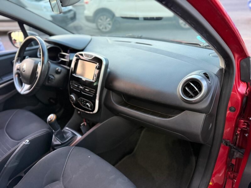 RENAULT Clio 1.5 dci limited