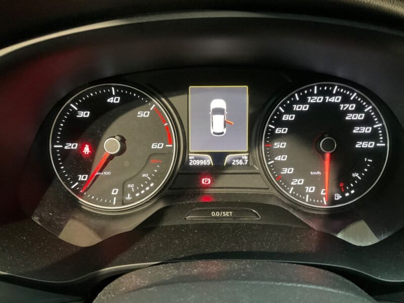 SEAT LEON Leon 2.0 TDI FR