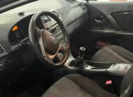 TOYOTA avensis 2.0 D4D advance