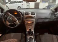TOYOTA avensis 2.0 D4D advance