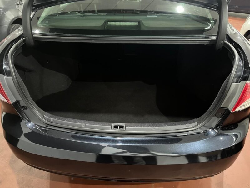 TOYOTA avensis 2.0 D4D advance