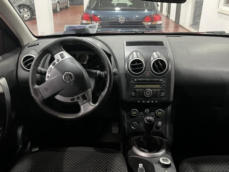 NISSAN QASHQAI 2.0 dCi Tekna 4×4